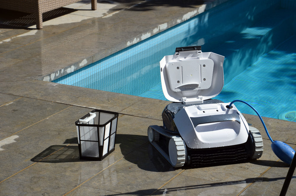 Dolphin E10 Poolroboter - Pool & Teich
