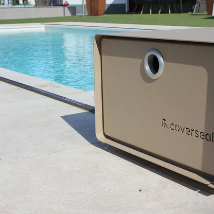 CoverSeal - vollautomatische Poolabdeckung mit Lift-Up und Montage