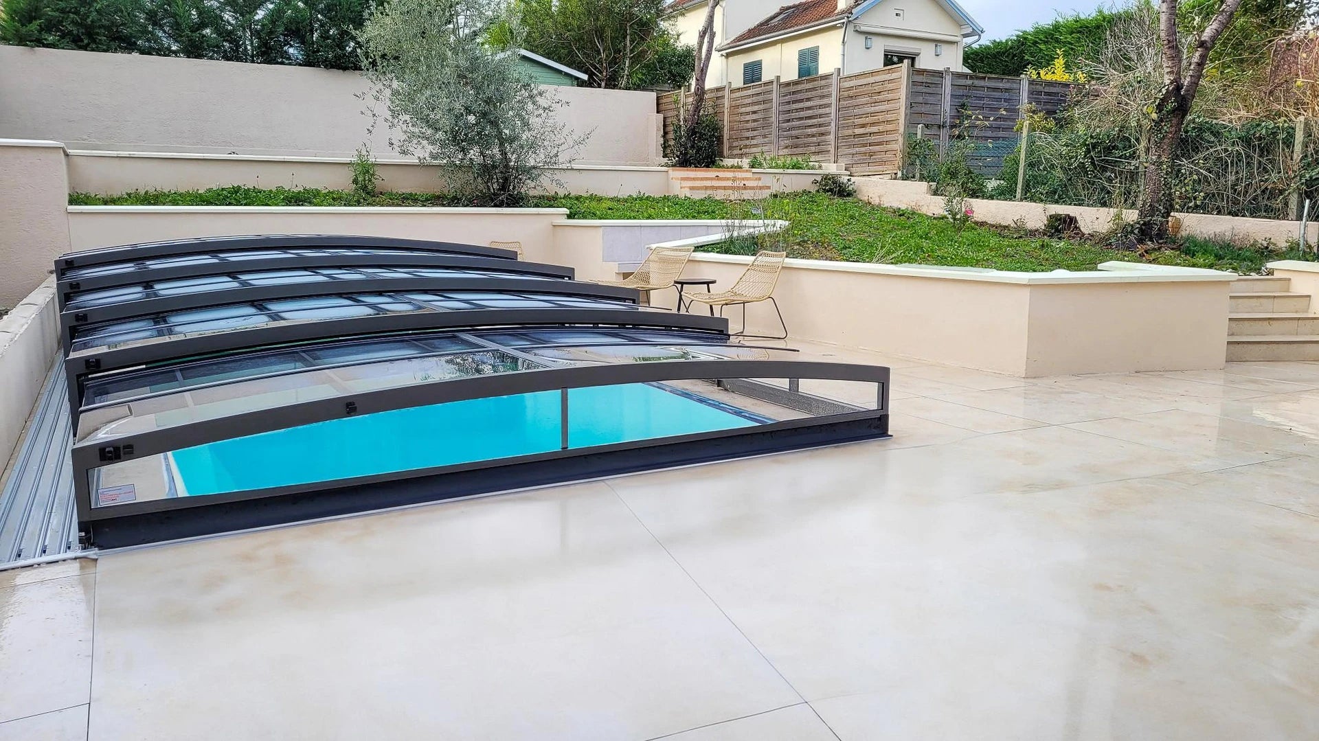 Alukov PARADE Poolüberdachung, einseitige Schiene, Anthrazit Alu - Pool & Teich