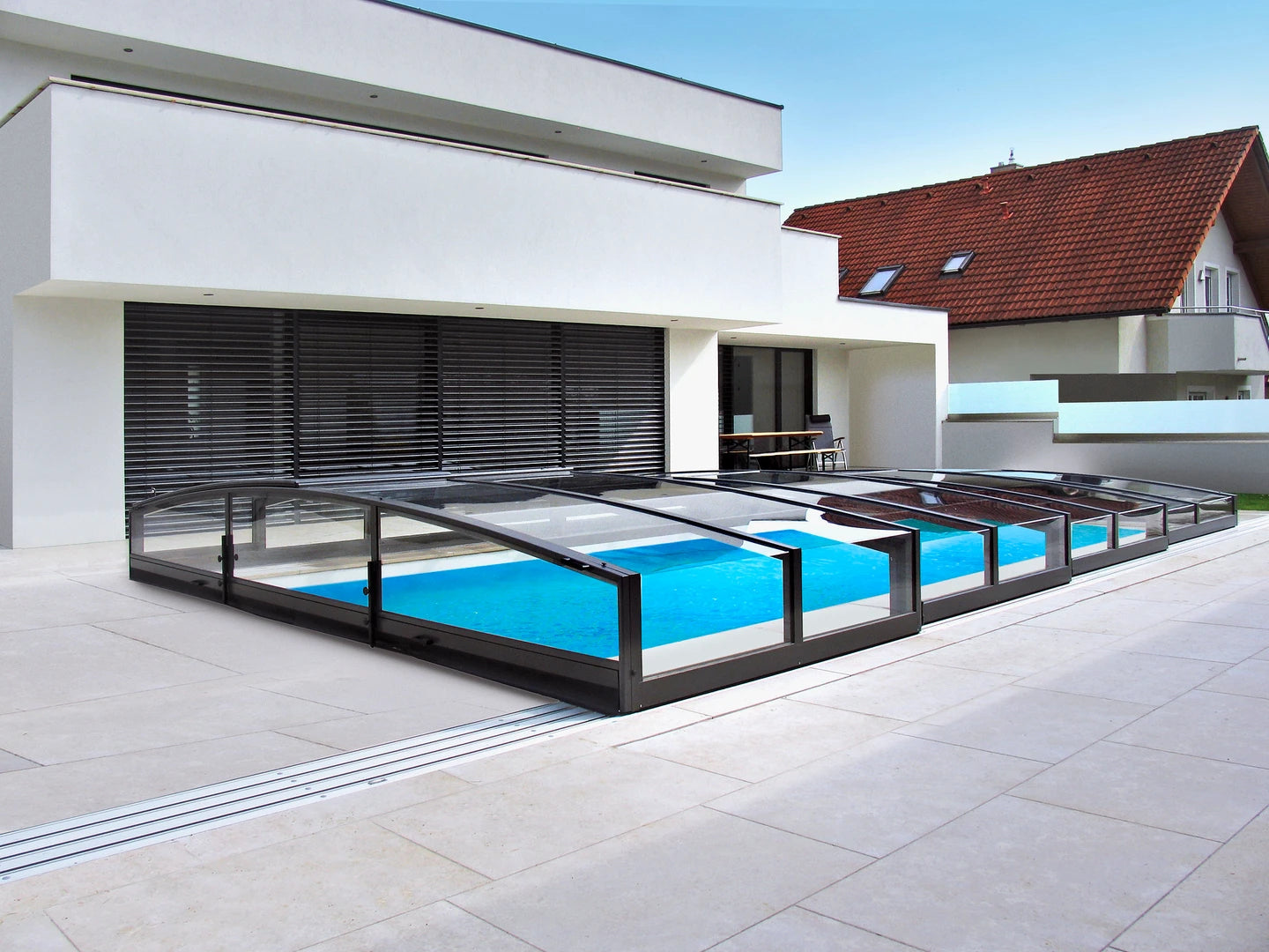 Alukov VIVA Poolüberdachung, einseitige Schiene, Anthrazit Alu - Pool & Teich